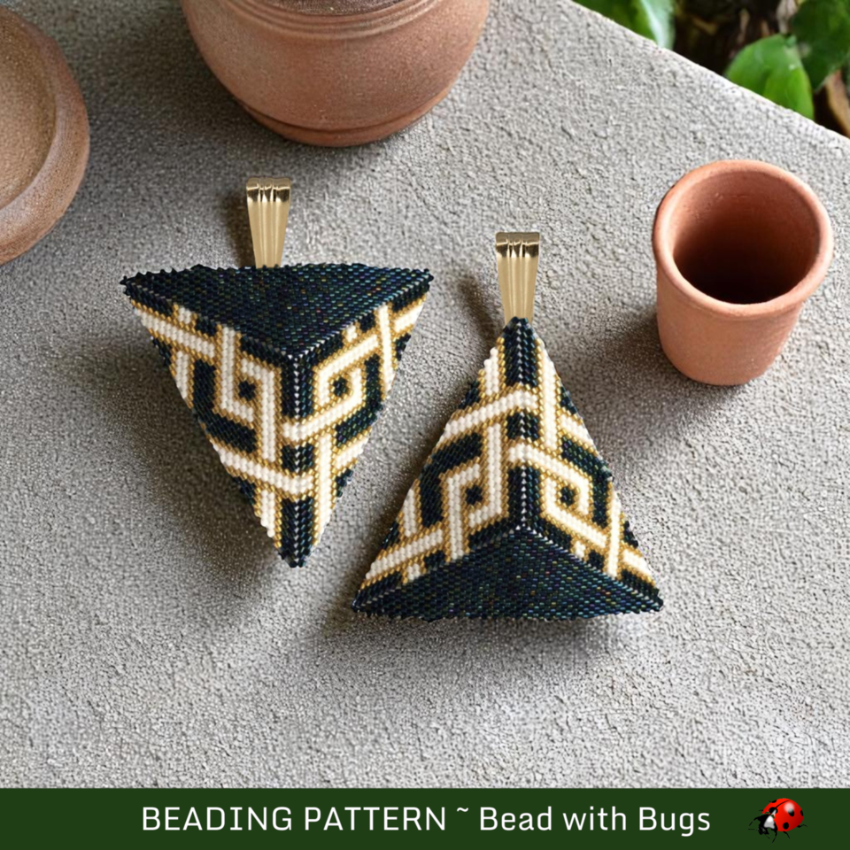 3D Beaded Peyote Pendant Pattern by Bead with Bugs, BLACK CELTIC KNOT