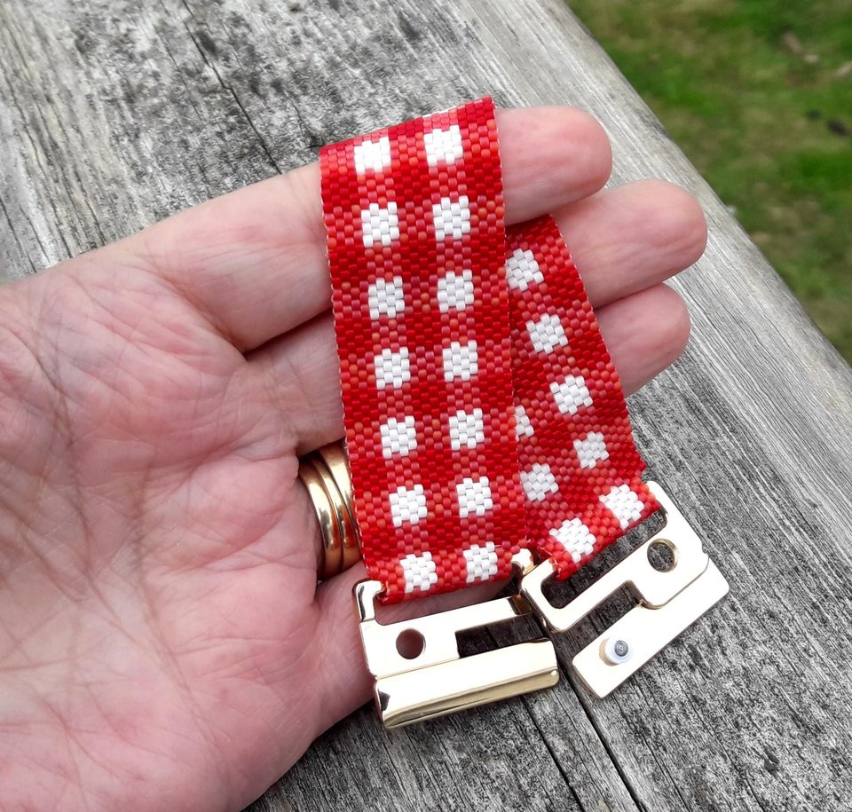 Peyote Stitch Bracelet Pattern, Retro Gingham, Bead with Bugs (PDF)