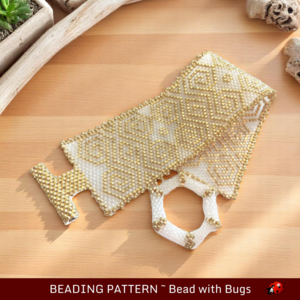 RICH GOLD: A Peyote Stitch Beaded Bracelet Pattern by Bead with Bugs