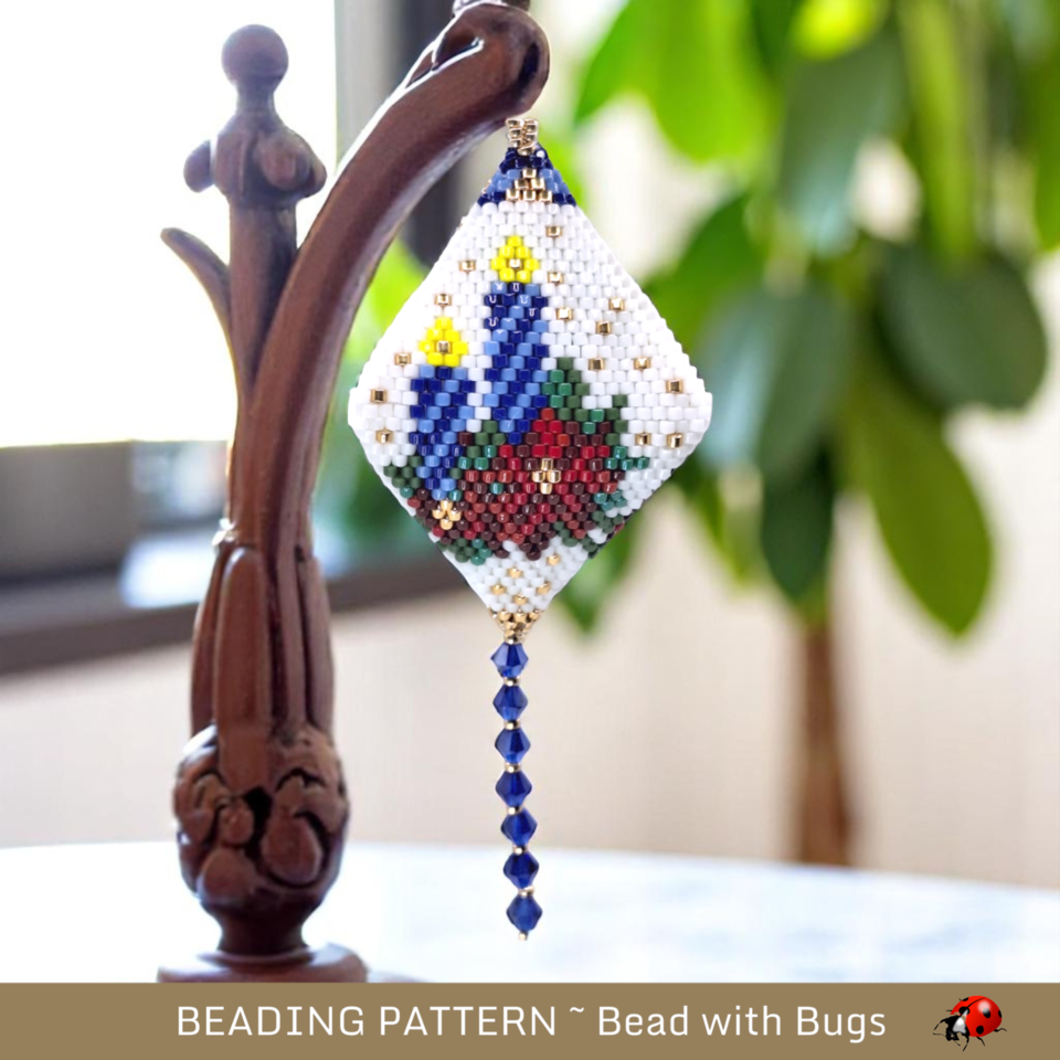 CHRISTMAS CANDLES: 3D Peyote Stitch Beaded Pod Pattern by Bead with Bugs