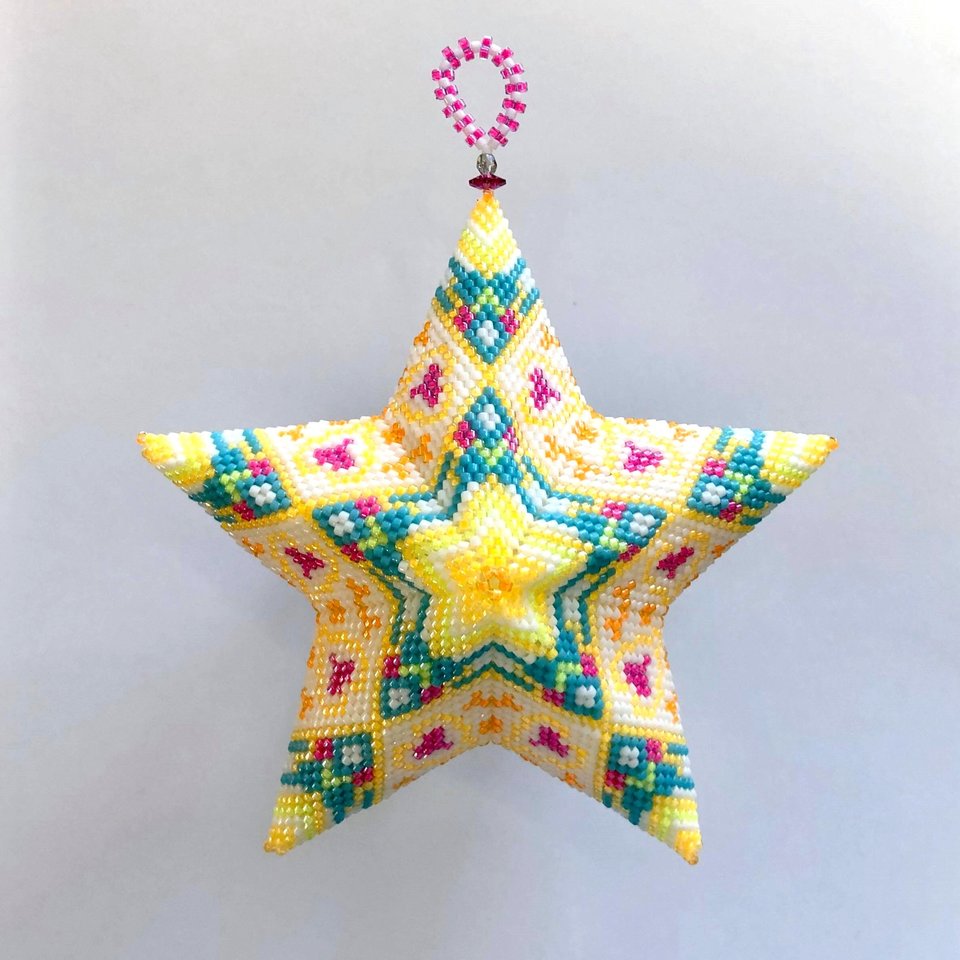 LIMONCELLO: 3D Beaded Peyote Star Pattern by Bead with Bugs