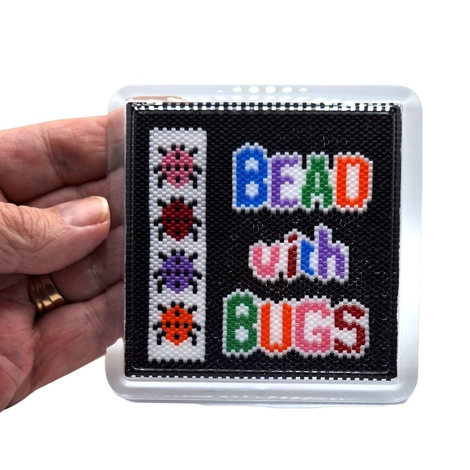 CANADIAN FLAG : Peyote Stitch Beaded Coaster Pattern by Bead with Bugs
